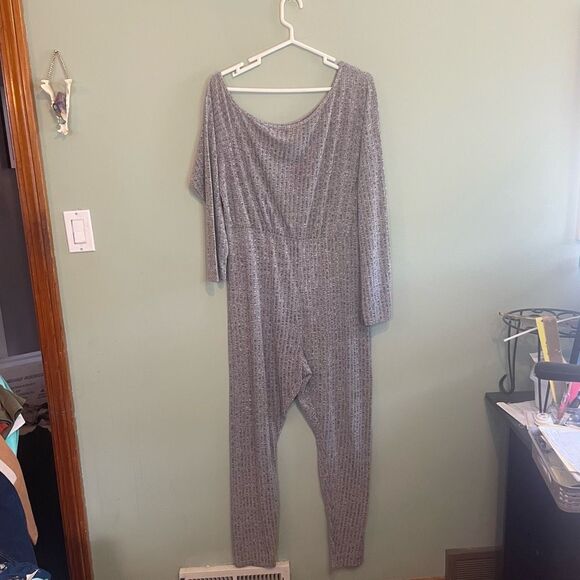 SHEIN Pants - Shein Curve Womens Ribbed Heather Textured Off The Shoulder Jumpsuit Gray 3XL